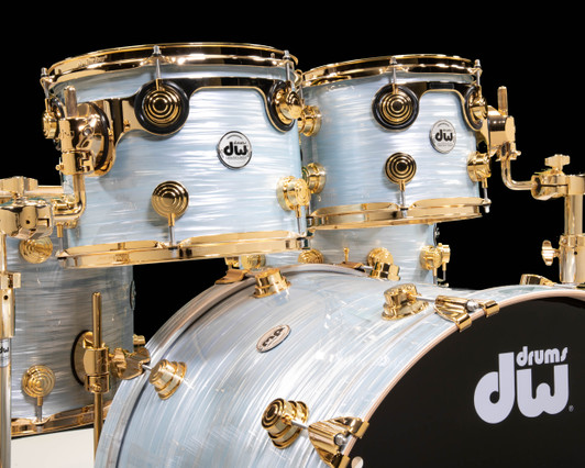 DW Collector's SSC Maple Pale Blue Oyster with Gold 6pc 10/12/14/16/22/14 TOM VIEW