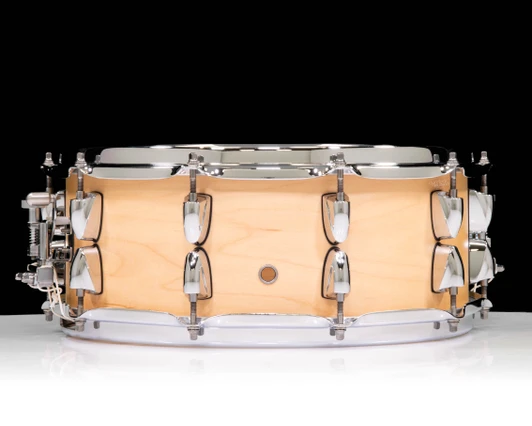 Yamaha Tour Custom 14”x5.5” Maple Snare Drum – Butterscotch Satin back view