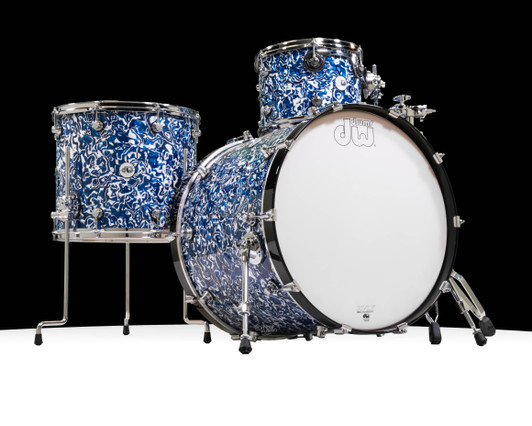 DW Design Series Blue Lightning 3pc Drum Set 12/16/22 FRONT VIEW