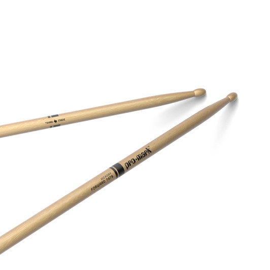 Promark Classic Forward 747B Hickory Drumstick, Oval Wood Tip product image