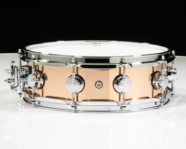 DW Polished Bronze 4x14 Snare Drum w/Chrome HW
