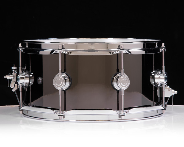 DW Collector's 6.5x14 Black Nickel over Brass 8-Lug Snare w/Chrome HW