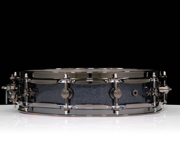 DW Collector's SSC Maple 3.14x14 Pi Snare - Gun Metal Glass w/ Black Nickel HW