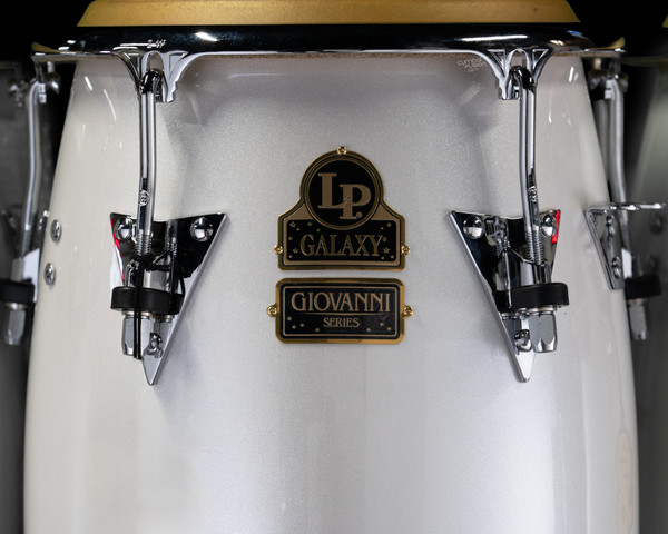 LP Special Edition Giovanni Galaxy CCII Z Mango 11" Quinto - Pearl White / Chrome Hardware