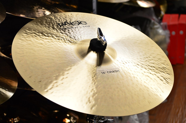 Paiste 16" Formula 602 Modern Essentials Crash 1141416