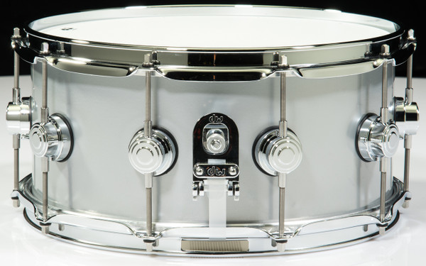 DW Collector's Series 6.5x14 1mm Aluminum Snare Drum with Chrome Hardware