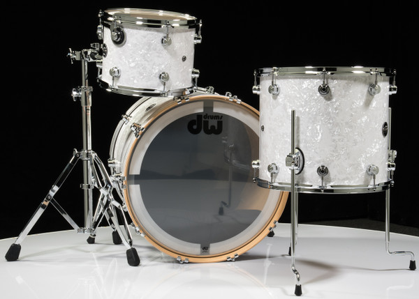 DW Performance Series 3pc Drum Kit White Marine 12/16/22