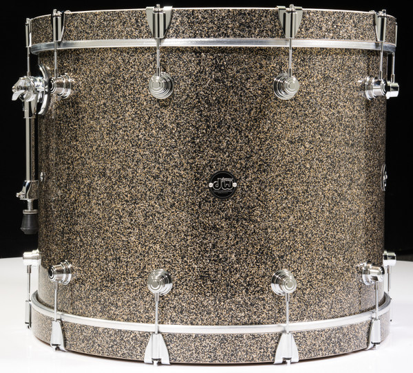 DW Performance Series 18x24 Bass Drum Gold Nebula