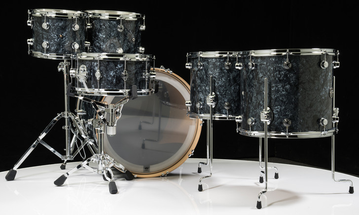 DW Performance Series 6pc Drum Kit Black Diamond 10/12/14/16/22/14SD