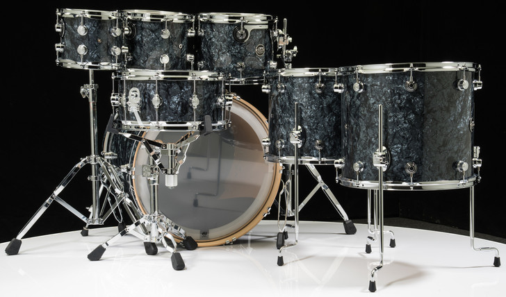 DW Performance Series 7pc Drum Kit Black Diamond 8/10/12/14/16/22/14SD