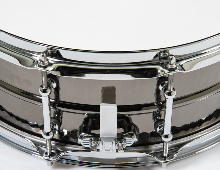 Ludwig 5.5x14 Hammered Black Beauty Snare Drum w/Tube Lugs