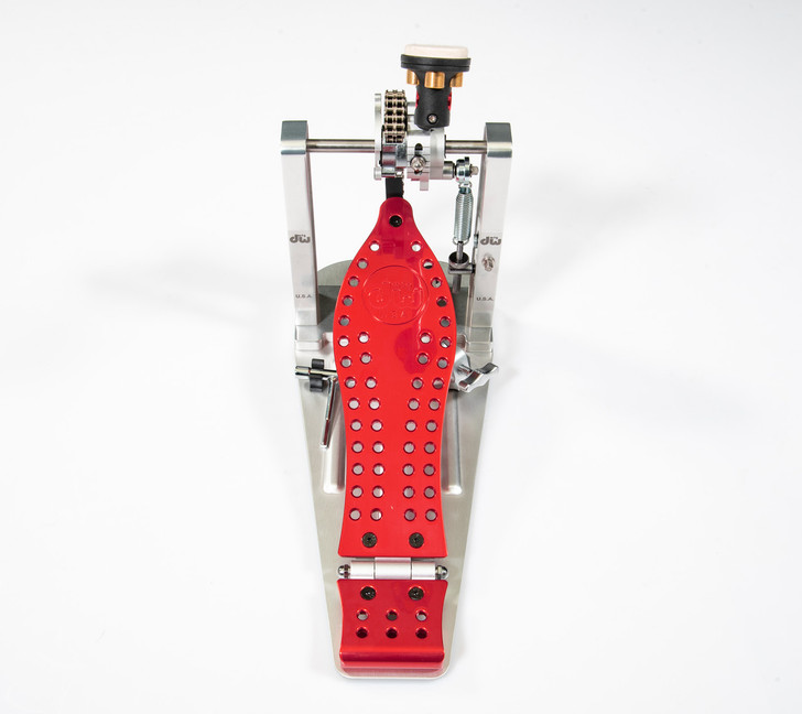 DW Machined Chain Drive Single Pedal - Special Edition Red (DWCPMCD-RD)