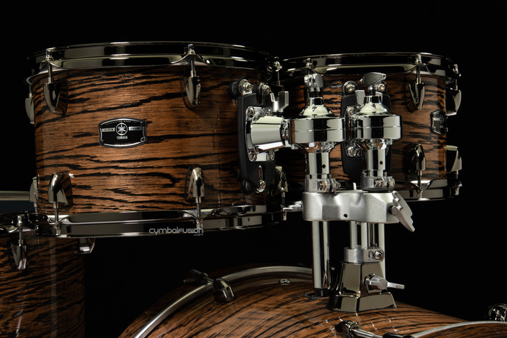 Yamaha Live Custom Hybrid Oak 10/12/14/16/22 - Uzu Natural
