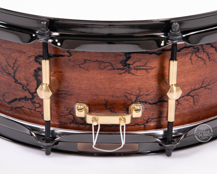 Noble & Cooley SS Maple 5x14 Snare - Matte Honey Maple w/Fractals