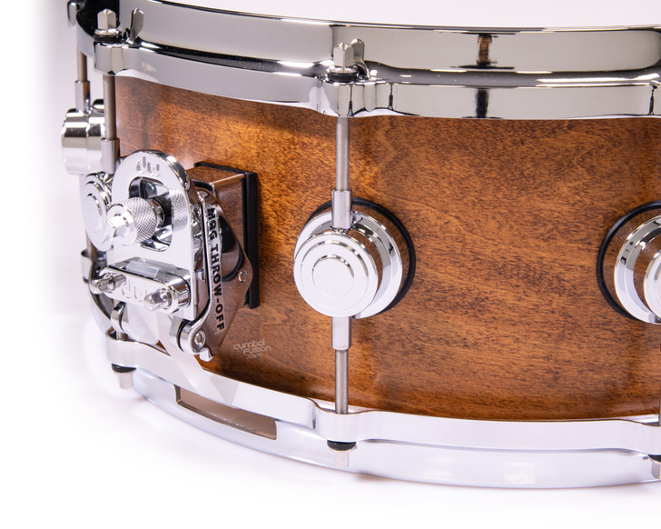 DW Collector's SSC Maple 5.5x14 Snare Drum - Honey Satin Oil