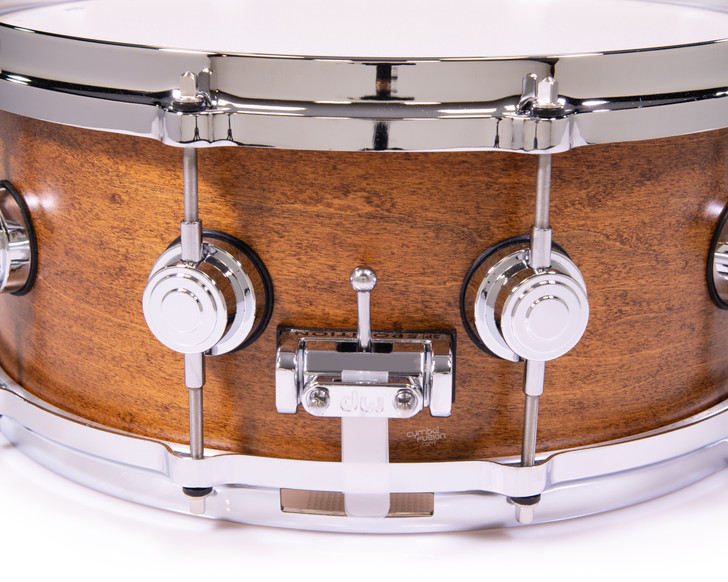 DW Collector's SSC Maple 5.5x14 Snare Drum - Honey Satin Oil