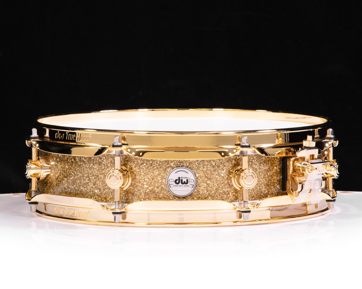 DW Collector's SSC Maple 3.14x13 Pi Snare - Gold Glass w/ Gold HW