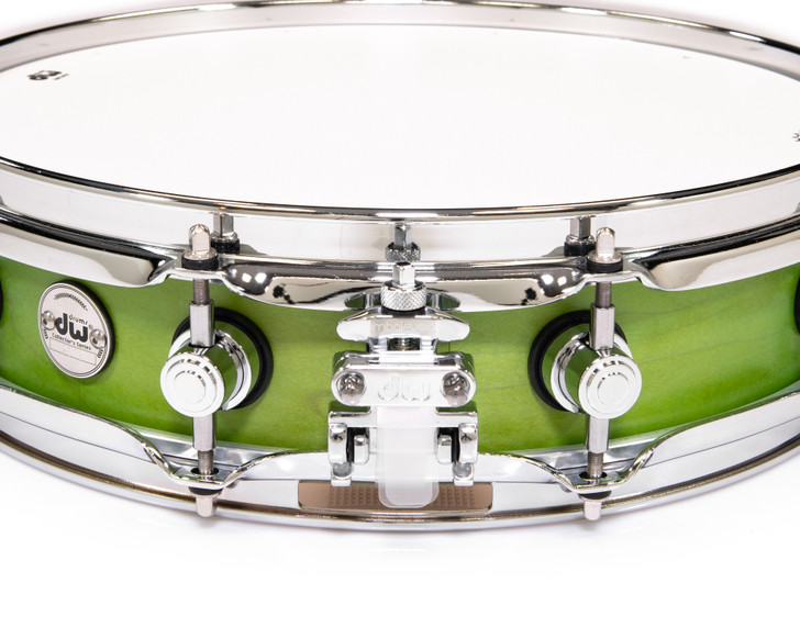 DW Collector's SSC Maple 3.14x14 Pi Snare - Lime Green w/ Chrome HW
