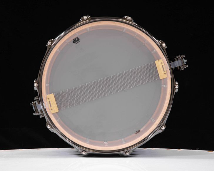 DW Collector's 7x14 SSC Maple Snare - Gloss Black w/Black Nickel HW