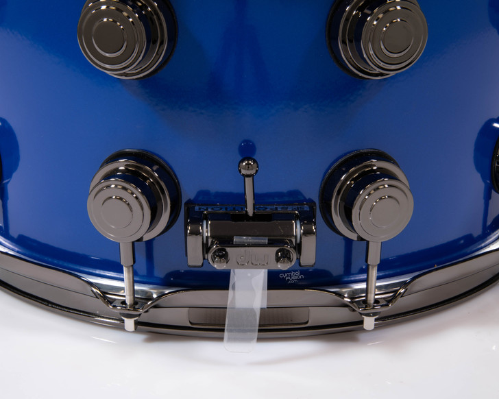 DW Brass Snare Drum 8x14 Black Nickel Hardware - Yama Blue