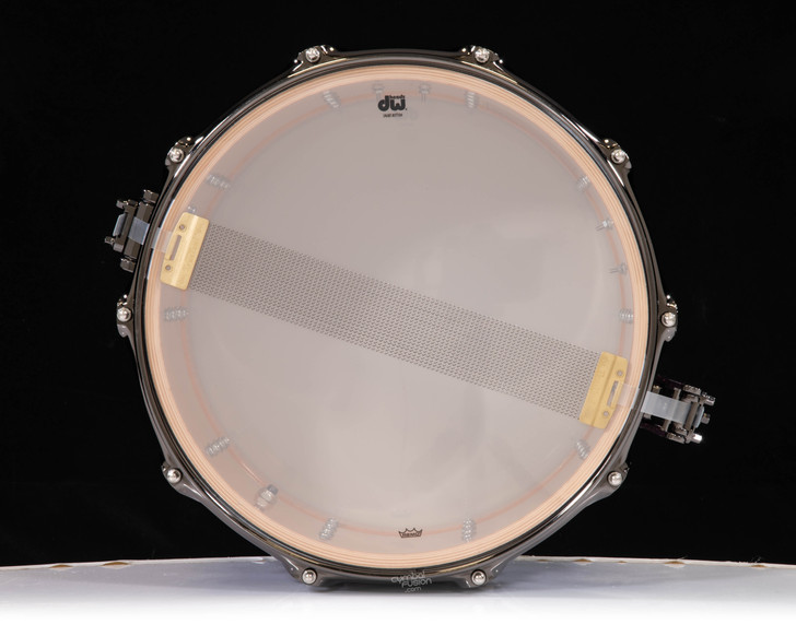 DW Collector's SSC Maple 8x14 Snare - Purple Sparkle w/ Black Nickel