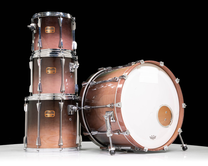 ★TAMATO★ Tama Artstar Custom Maple with a Smoky Lavender finish.