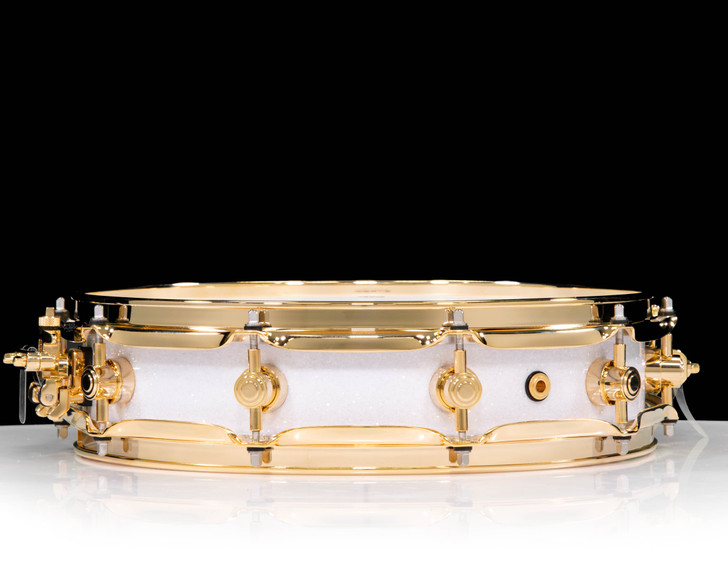 DW Collector's Pi Snare - White Glass w/Gold Hardware