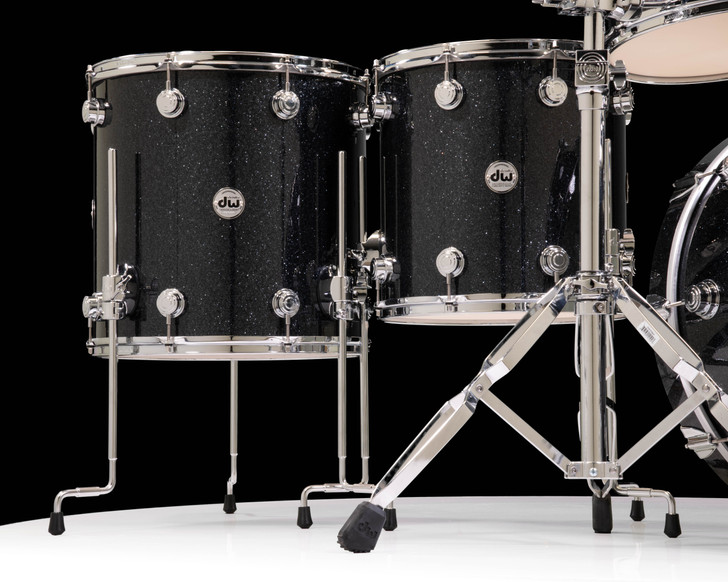 DW Collector's 5pc 333 Maple Shell Pack - Black Ice (Matt Gartska) floor tom closeup