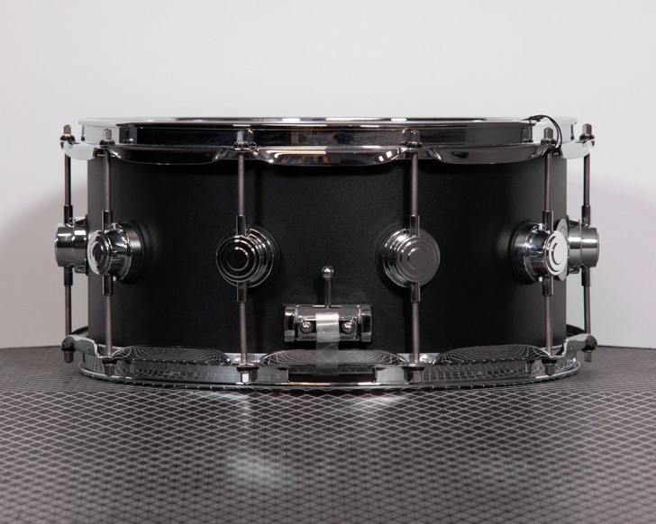 Used DW Collector's Series Black Hammer Brass 6.5" x 14" Snare Drum