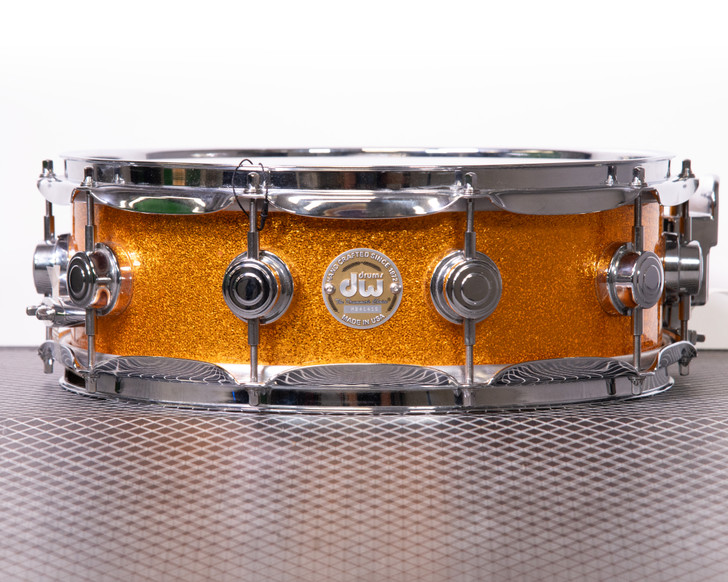 Used DW Collector's Series Maple Snare 5x14 - Orange Sparkle