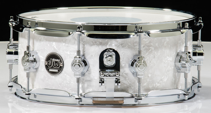 DW Performance Series 5.5x14 Snare - White marine