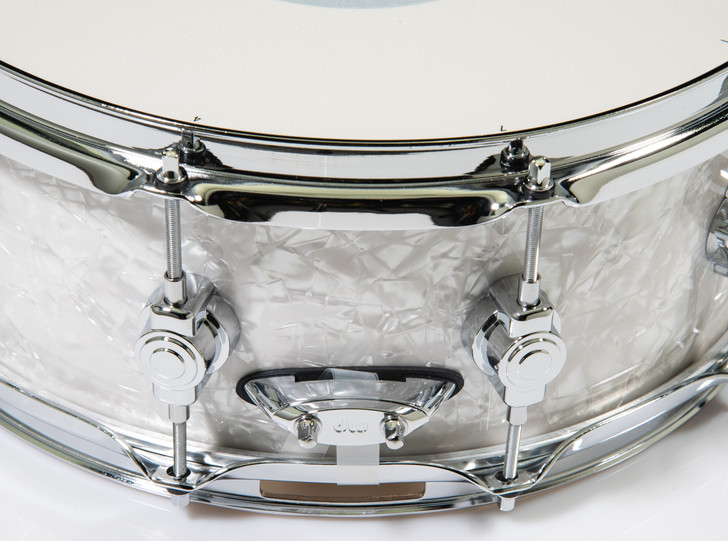 DW Performance Series 5.5x14 Snare - White marine