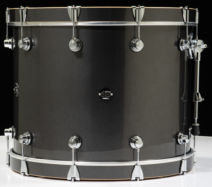 DW Performance Series 18x24 Bass Drum Gun Metal