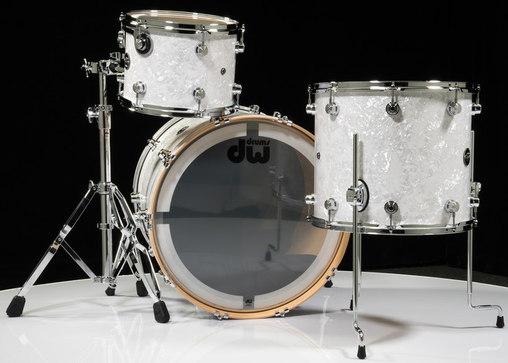 DW Performance Series 3pc Drum Kit White Marine 12/16/22