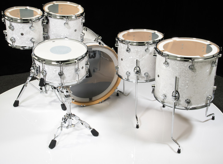 DW Performance Series 6pc Drum Kit White Marine 10/12/14/16/22/14SD
