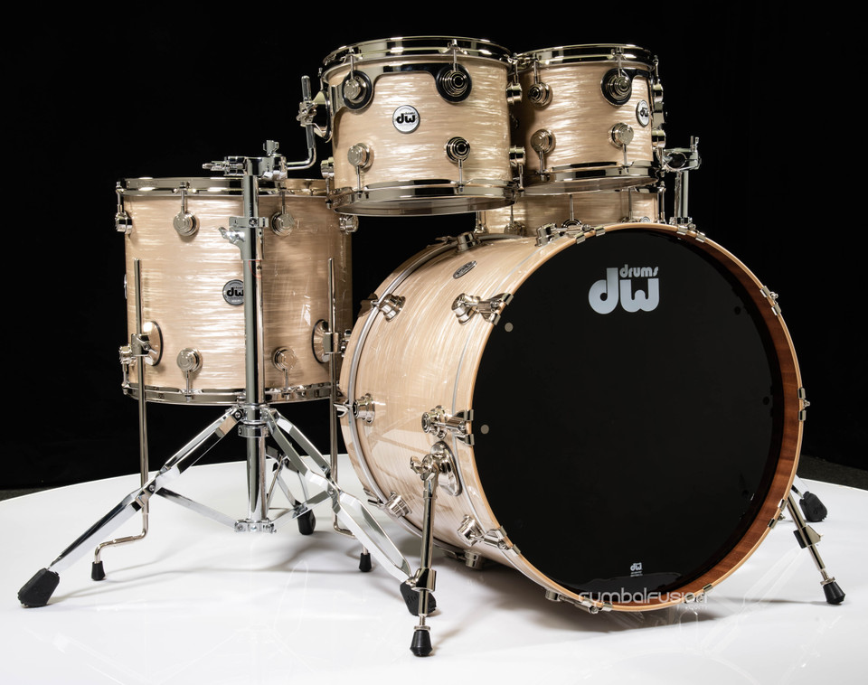 DW Collector's 5pc Maple / Mahogany Shell Pack -Creme Oyster