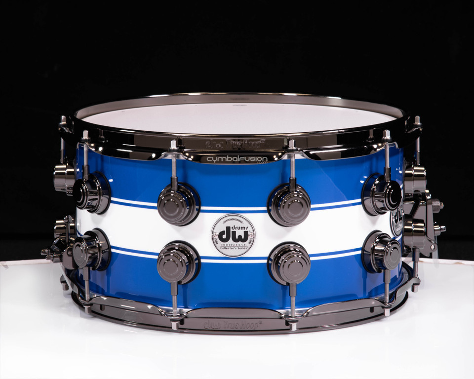 DW Collector's Maple Snare 7x14 White Rally Stripe on Blue Metallic