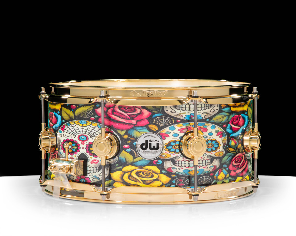 DW Collector's 6.5x14 Brass 8-Lug Snare w/Gold - Sugar Skulls Wrap