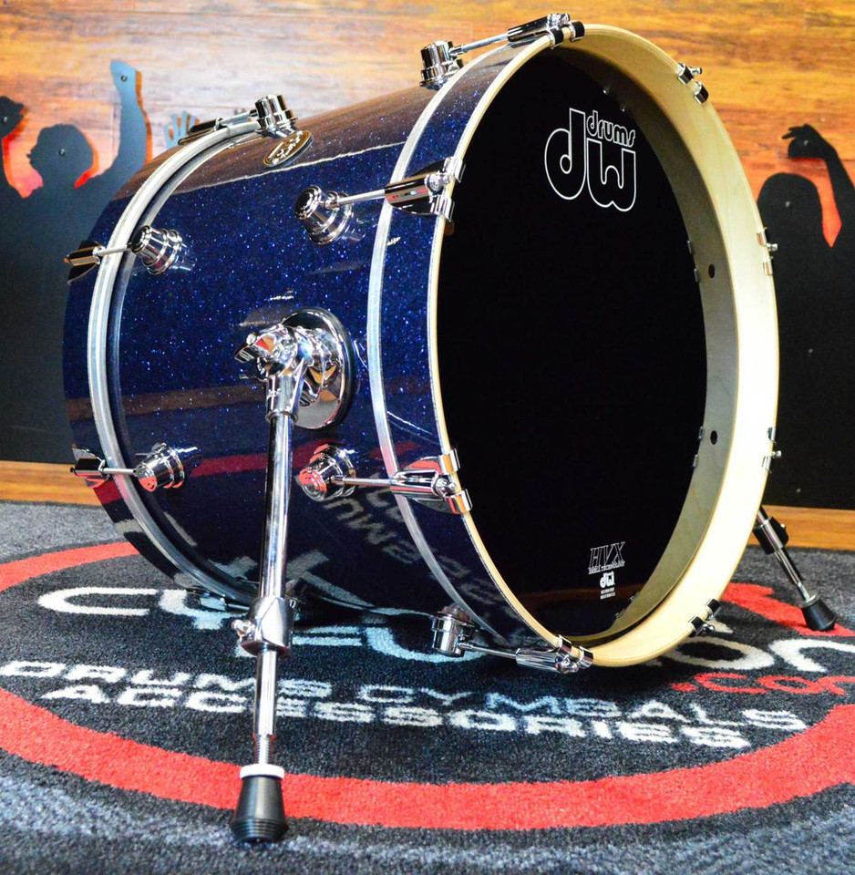 DW Performance Series 14x18 Bass Drum - Indigo Glass