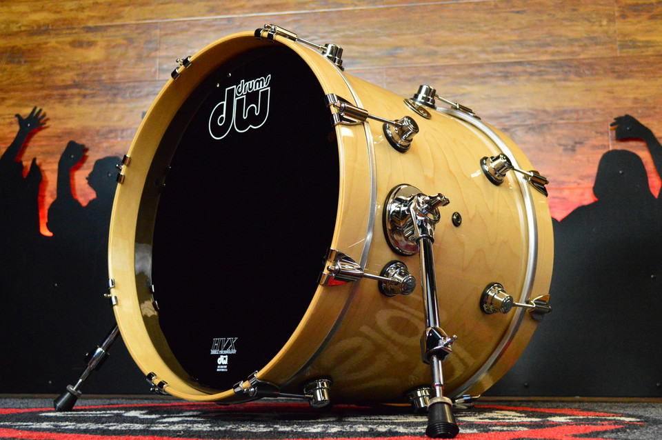 DW Performance Series 14x18 Kick - Natural Lacquer