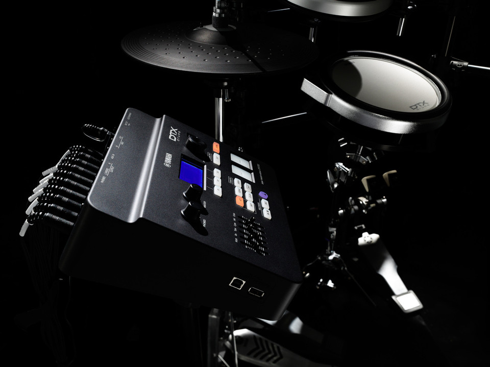 Yamaha_DTX700_5__99596.