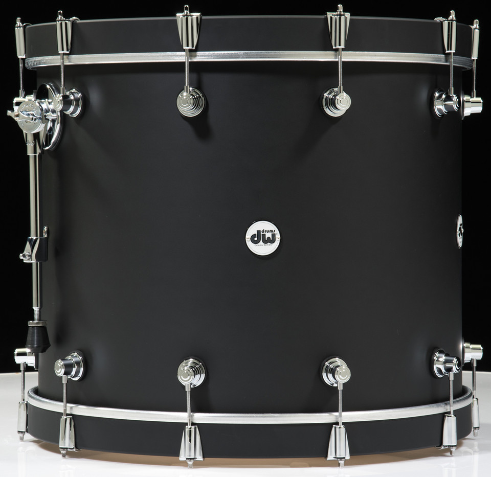 DW Design Series 18X22 Bass Drum Black Satin