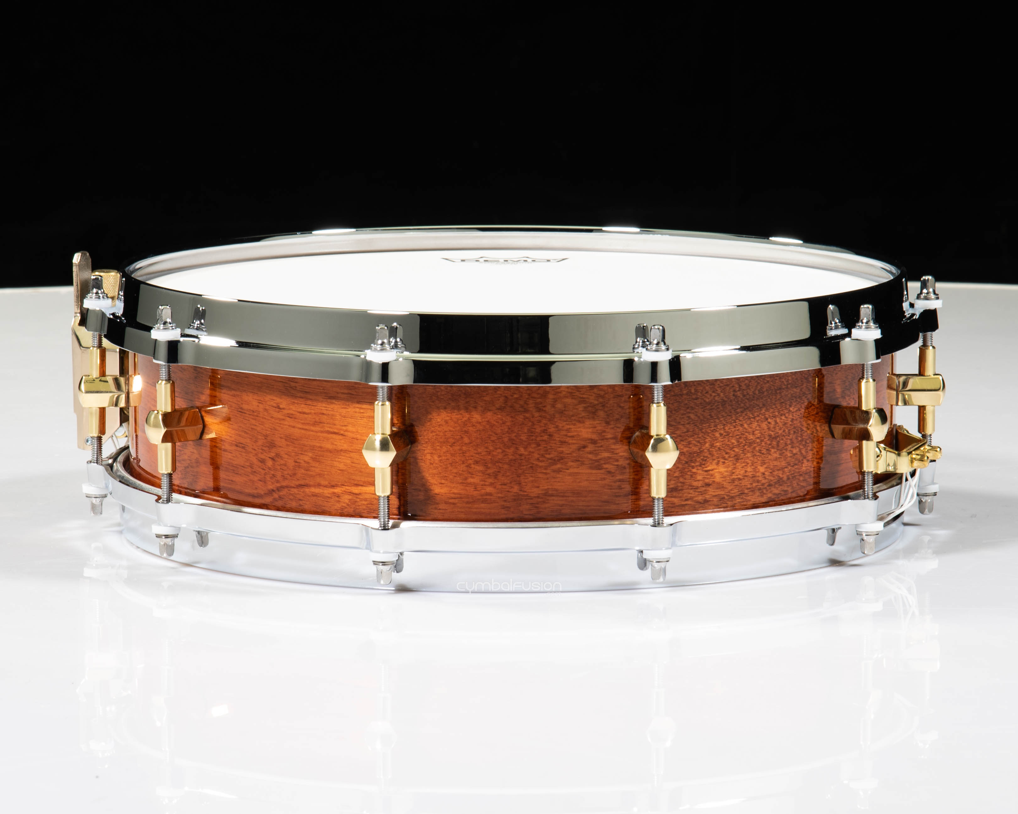 Noble & Cooley 3.87 x14 Classic Maple Snare - Honey Maple