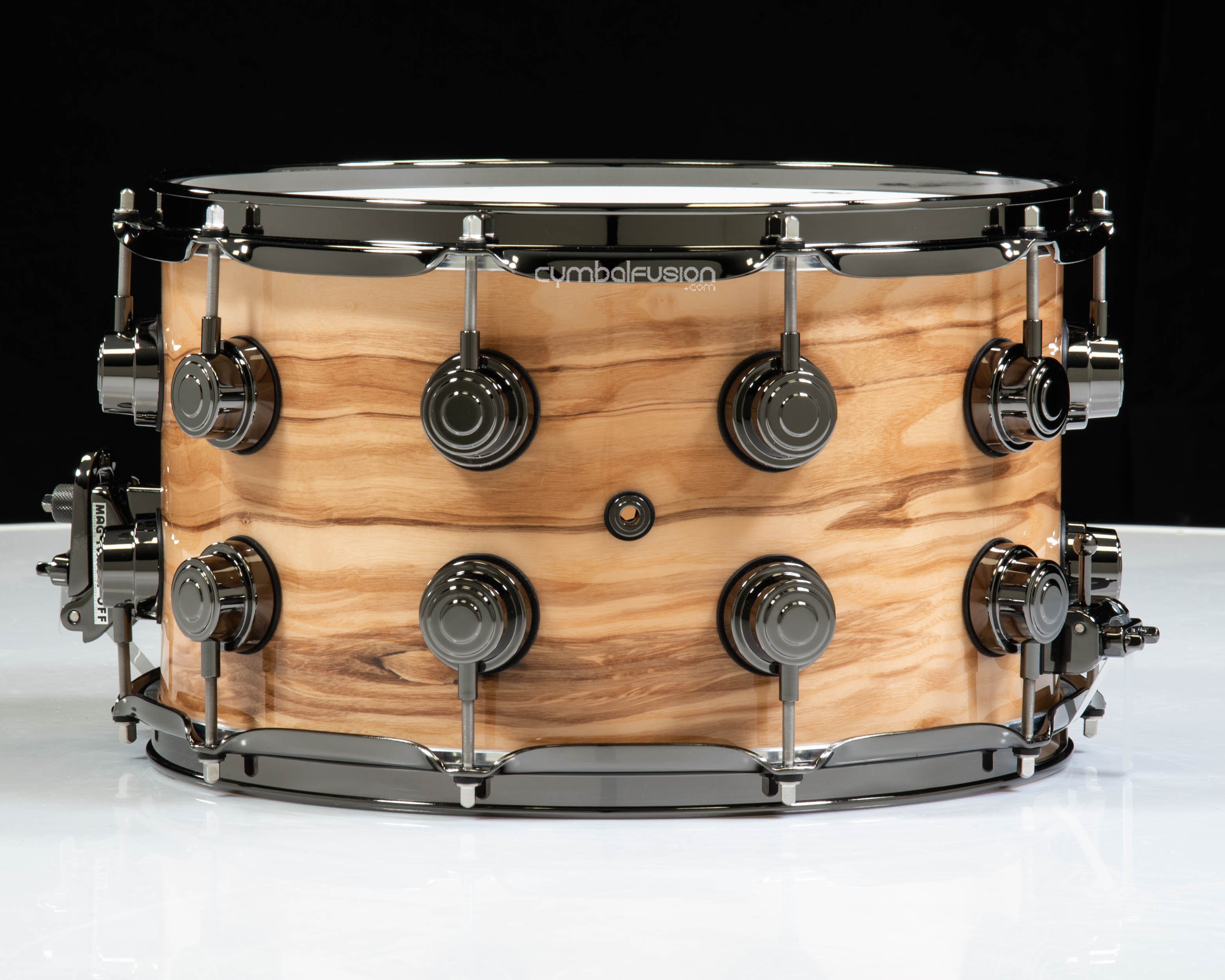 DW Collector's 8x14 Snare - High Gloss over Exotic Olive Ash Burl