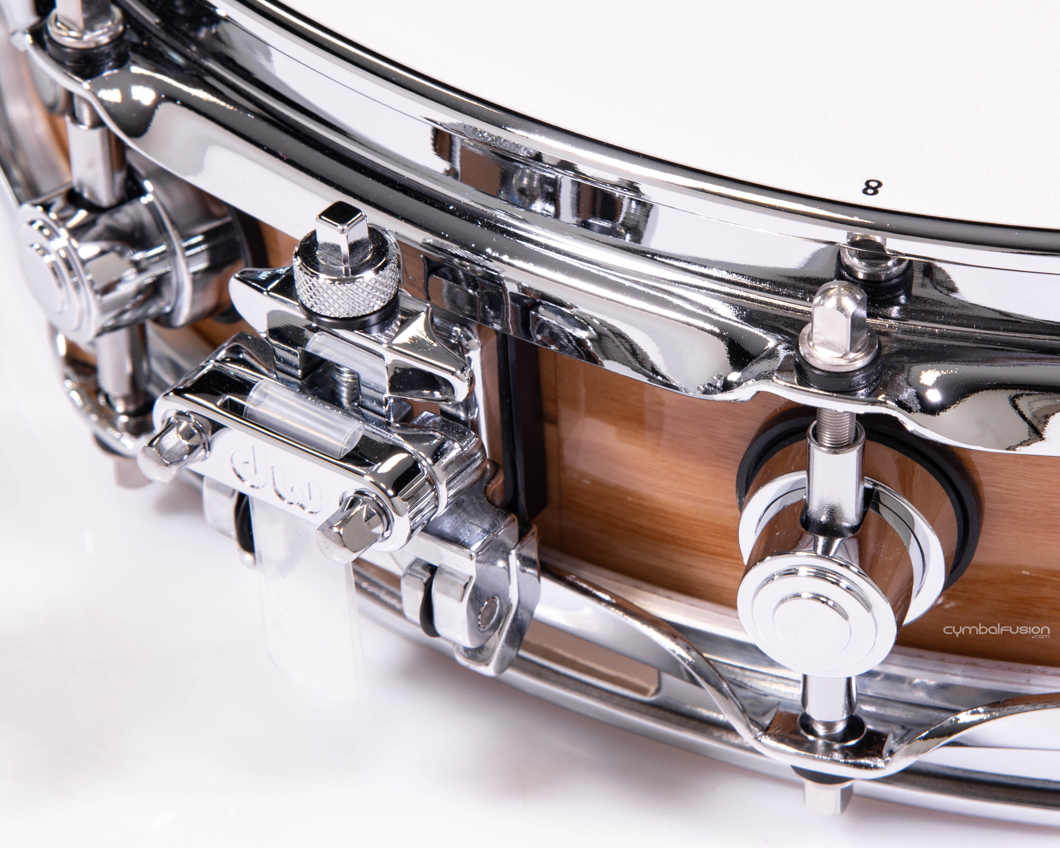 DW Collector's Pi Snare - High Gloss over Exotic Olive Ash