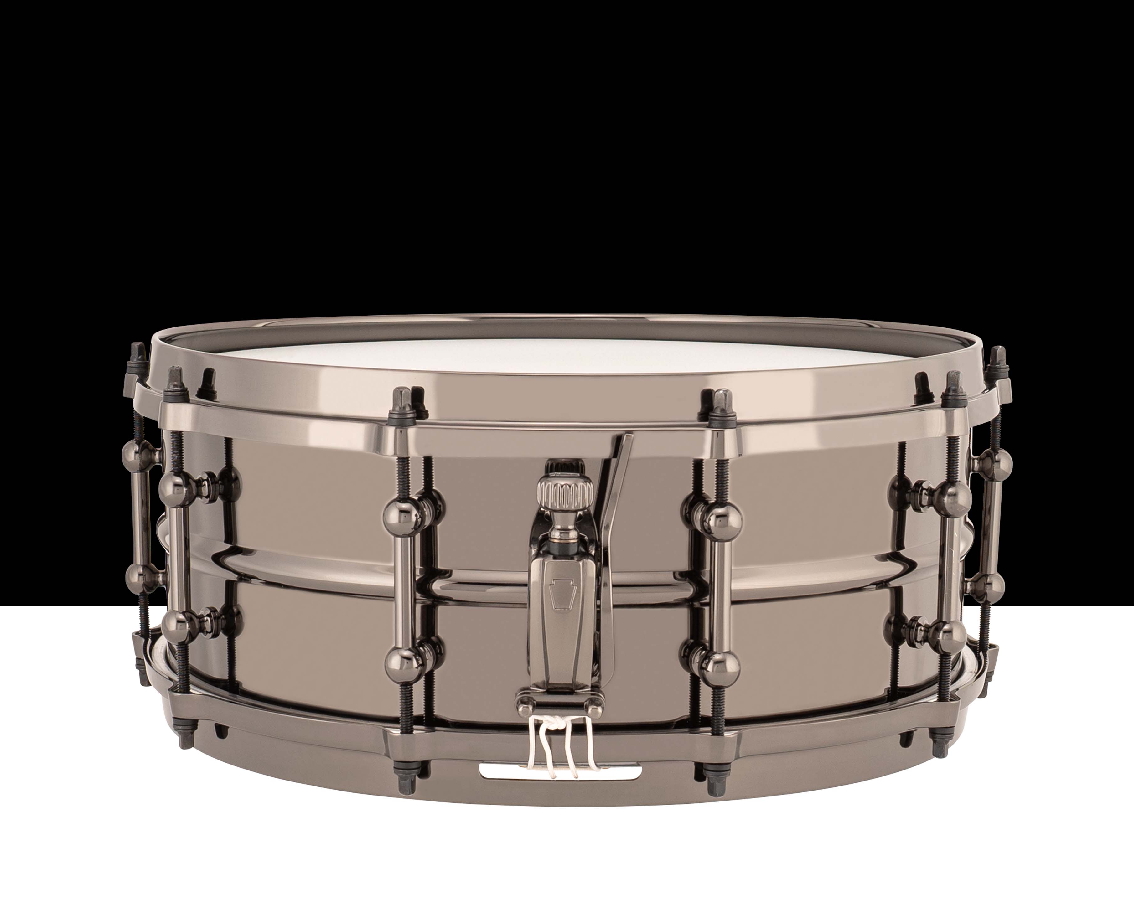 Ludwig 5.5x14 Universal Brass Snare Drum (LU5514)