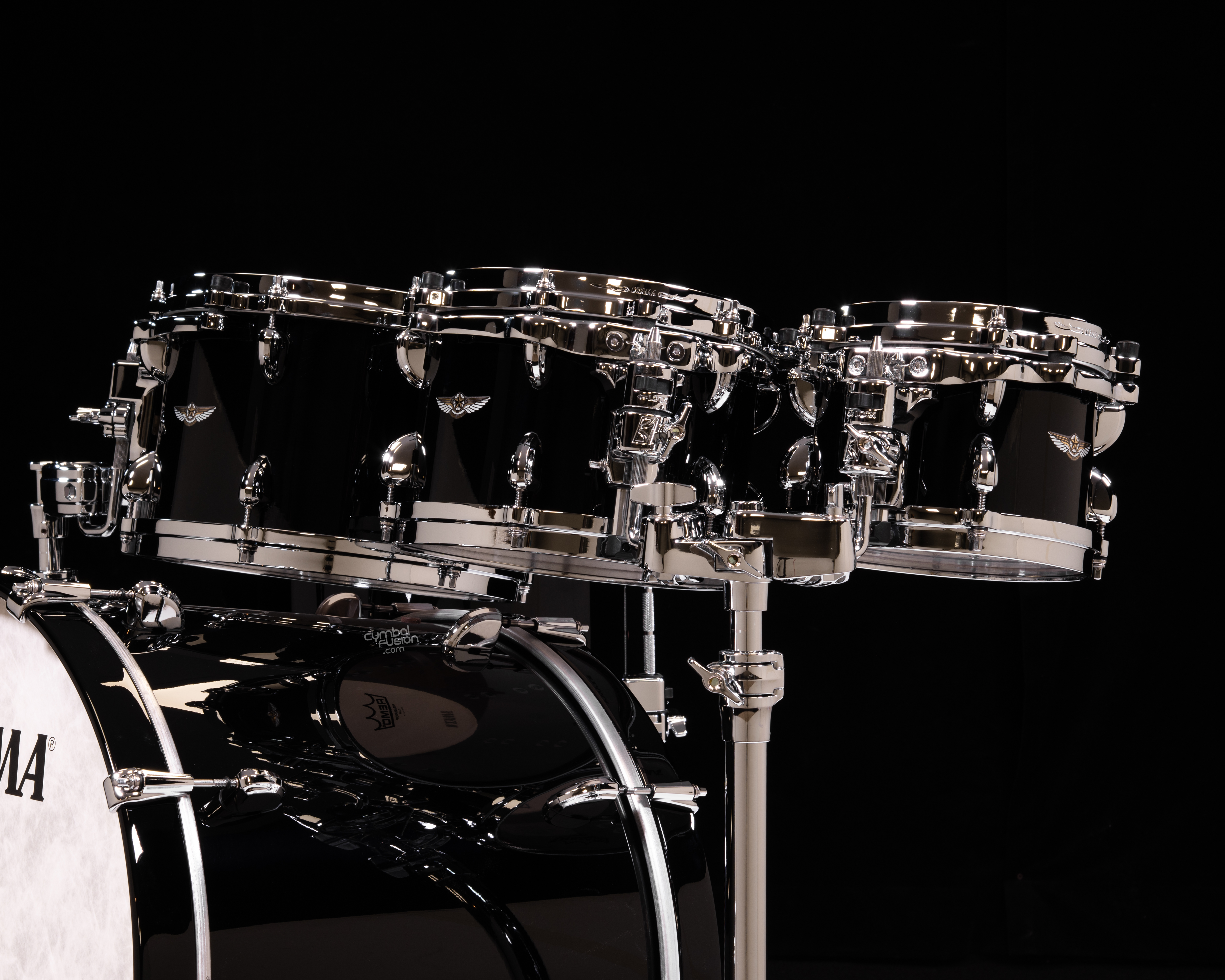 Tama Star Walnut 5pc Piano Black Shell Pack 8/10/12/16/22