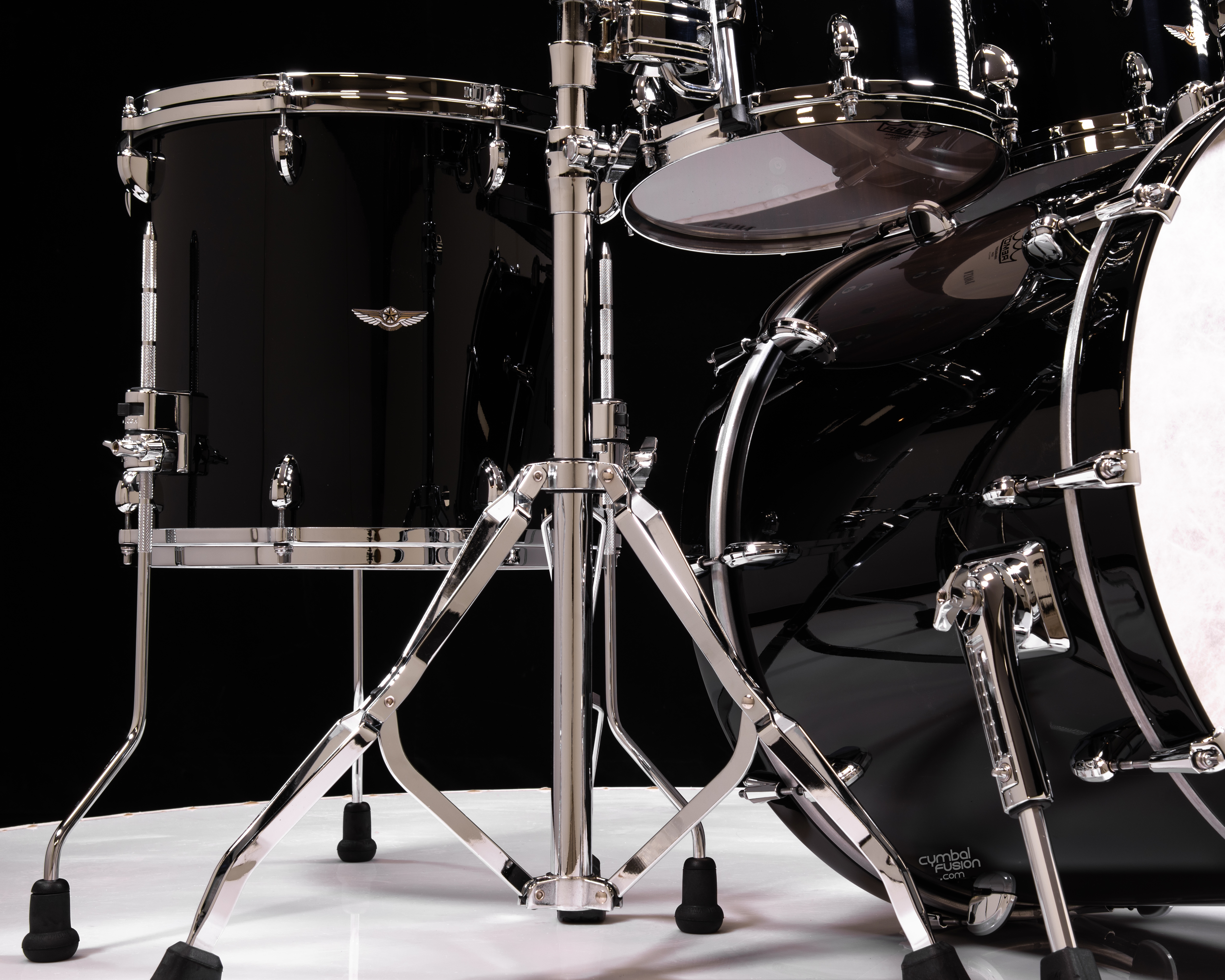 Tama Star Walnut 5pc Piano Black Shell Pack 8/10/12/16/22