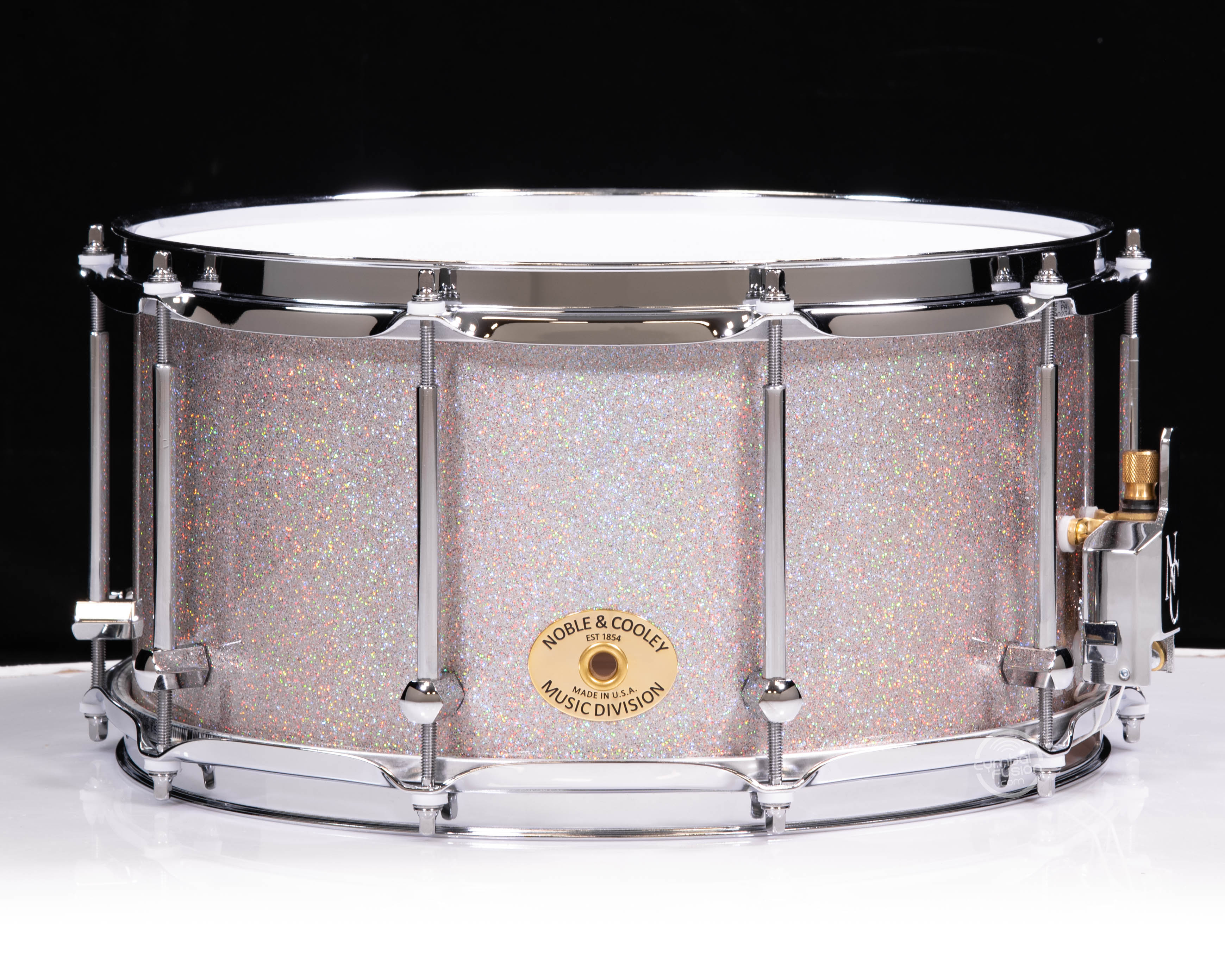 Noble & Cooley SS Maple 7x14 Snare - Confetti Sparkle w/Chrome HW