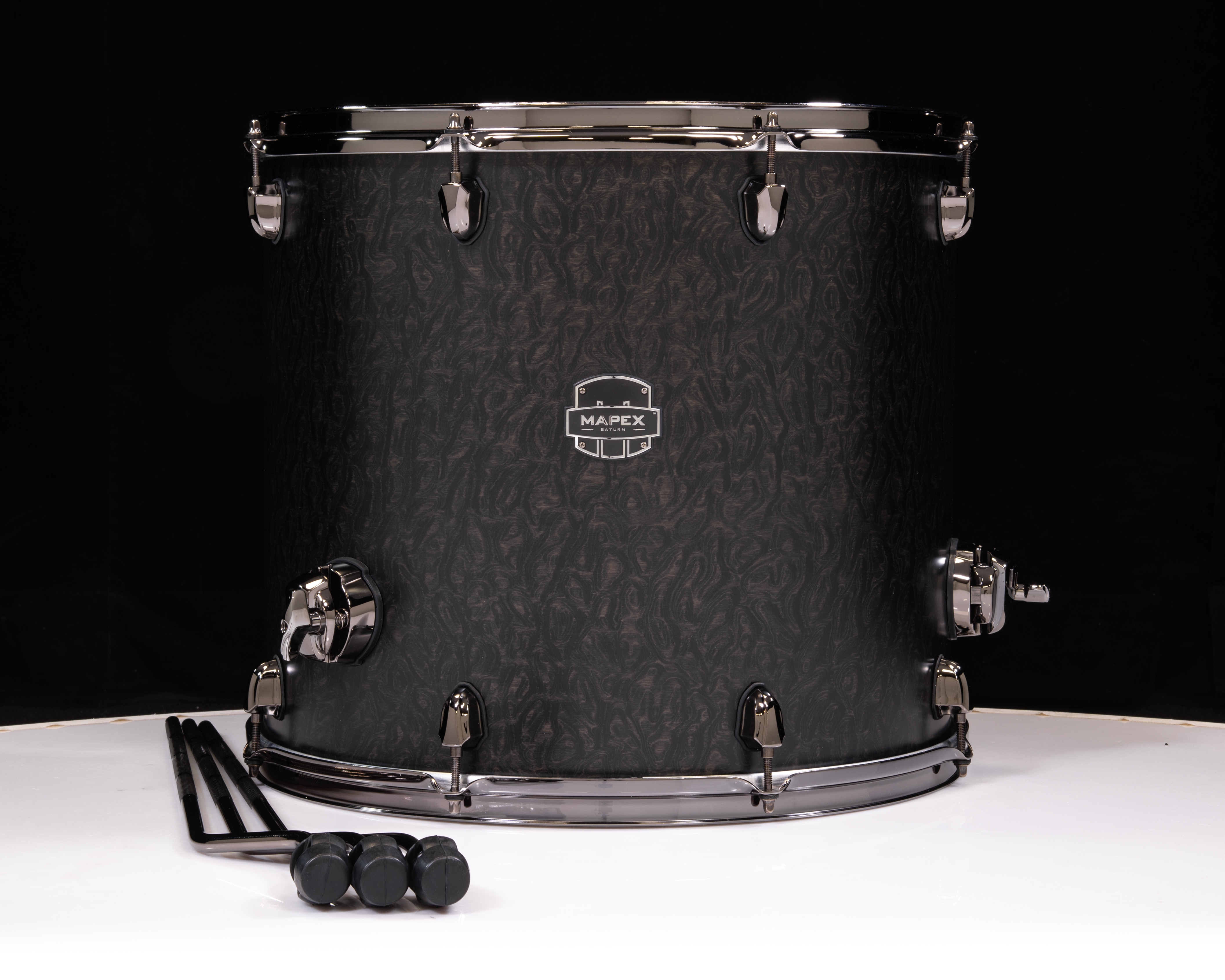 Mapex Saturn 18x16 Floor Tom - Flat Black Maple Burl (SVF1816BKFB)